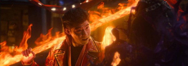 《乩身：踏火伏魔的罪人》：东方神魔宇宙里的罪与救赎