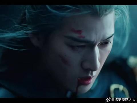 孟子义李昀锐《九重紫》演绎疯批阎罗,拔刀抵颈引热议