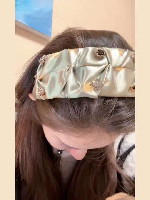 要同款就直接把头伸过来让粉丝搜真的笑鼠