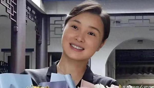 吴越无视陈建斌！蒋勤勤红眼眶坦白：她至今未婚是我心结