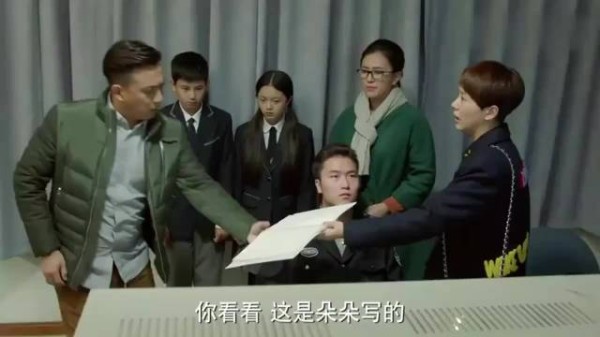 朵朵离家出走回来，一向宠女儿的爸爸，终于忍不住发火了