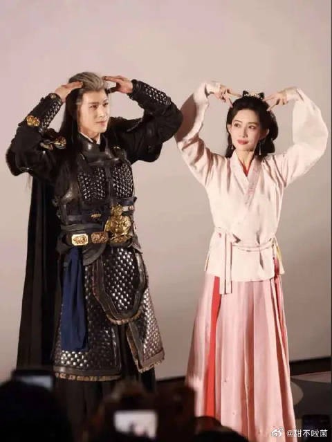 “他不是姐控，他是孟姐控”