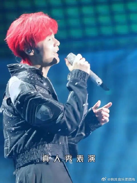 “这世界本来就是场 真人秀表演”