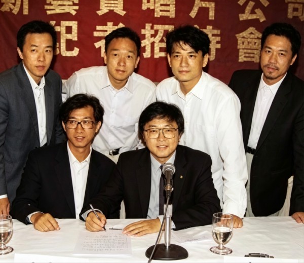 “岁月如歌40年”LIFESAVER刘卓辉金曲作品·燃(深圳站)圆满举行