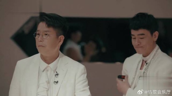 披荆斩棘2025：披荆斩棘淘汰赛，陈小春自责拉垮，全员泪洒现场