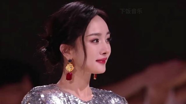 阿兰一开口惊艳全场,立声能力碾压大白嗓