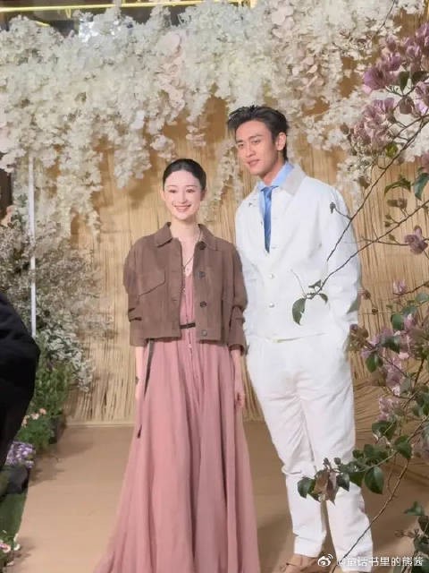 郭晓婷 王天辰甜蜜同框啦，姐夫的嘴角就没下来过，是谁狠狠的磕到了我不说