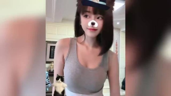 司晓迪又发了好多男明星