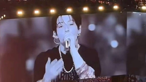 BTS伦敦巡演首日,田柾国献唱个人单曲