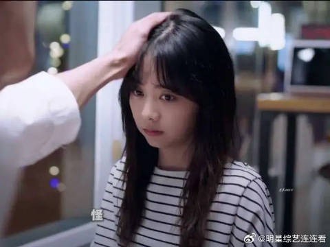 李尖尖你就嘴硬吧 恨不得一整天都在想凌霄亲你的事