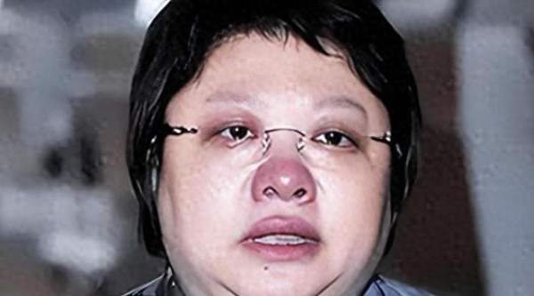 面子里子全丢光！周星驰新片8小时票房破千万，王心凌上演"走面"