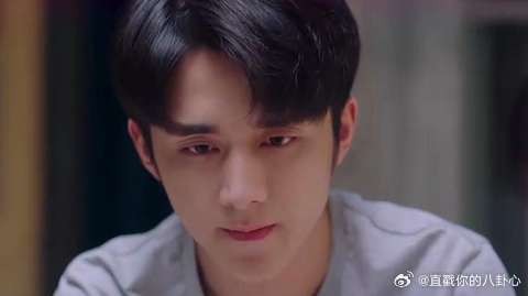 学姐坑坏尖尖,子秋甜品店倒闭,贺梅倾家荡产来弥补