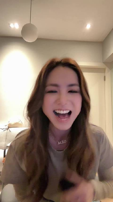 庆祝出道日,感受粉丝跨越距离的爱