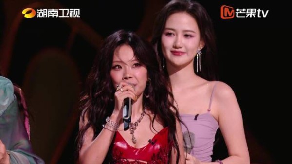 万妮达首轮淘汰，突围赛再战