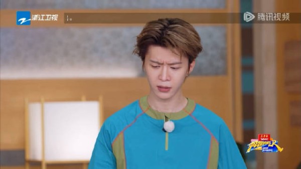 这声“哼”是他发出来的吗