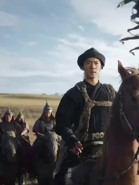 肖战发文致敬武侠精神,青山不改侠义永存