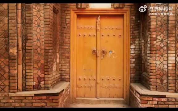 内娱能不能多来点这种自信热烈的剧,李兰迪真的太适合这种风格了