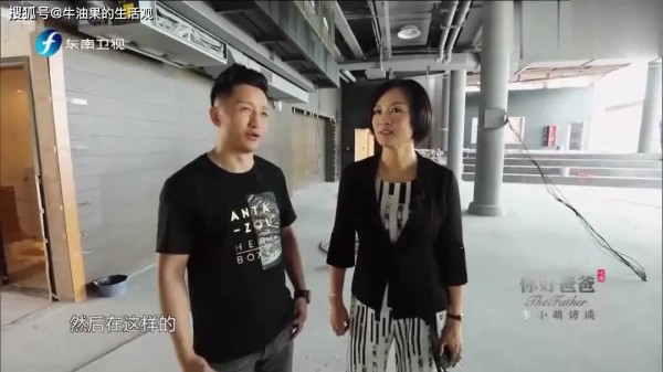 你好爸爸 邹市明上海开一万多平米的拳击馆,气势恢宏啊