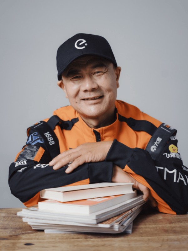 第九届鲁迅文学奖获奖作品名单发布，外卖骑手王计兵获鲁迅文学奖诗歌奖