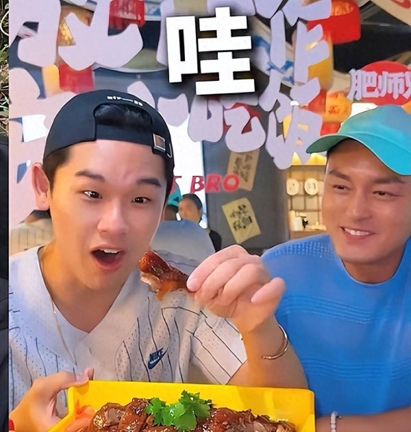 香港知名男星8月结婚,自嘲在TVB混不下去,马来西亚开烧味店
