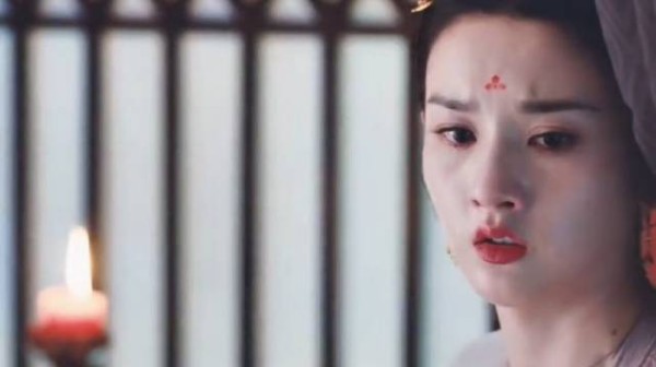 伍娘用妖术变成半夏,想要代替她生活