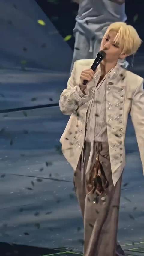 王俊凯重庆<a target=