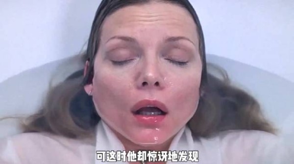 全身瘫痪的女人,在浴池洗澡发生了意外,电影解说