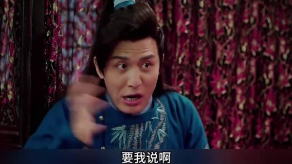夫妻俩在床上吃螺丝,滴在床上的辣椒油引起父母误会!
