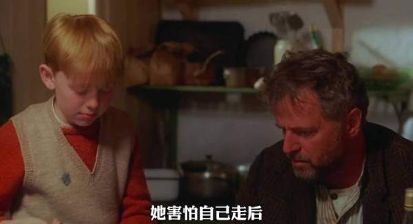 男孩崩溃归咎养父失约,两人心碎互相指责