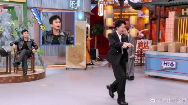 邓超影迷不是白当的,吴泽林模仿超哥跳舞,何炅:我看你什么时候后悔爱上邓超