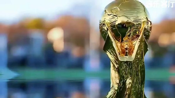 究竟是 FIFA 想钱想疯了,还是bts硬要蹭热度?