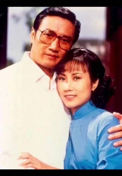 汪明荃追忆谢贤