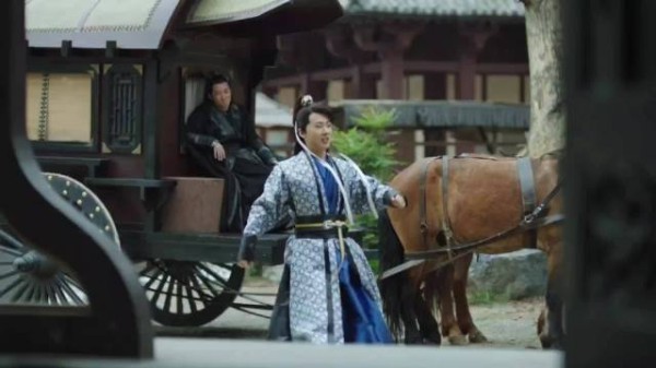 牌九大神范思哲想体会范闲的撩妹技术遭遇车祸现场，范闲改口不想退婚