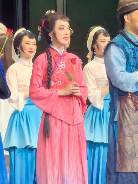 很喜欢看这样的李云霄，是释放是开心 杭州首演很成功！台州、宁波再相约！