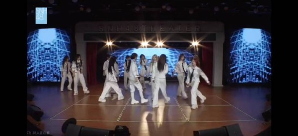 投稿温若其今天公演大歌忘动作 lbs投稿