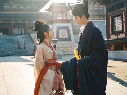 想要问问你敢不敢这条赛道裴文轩也该闯闯