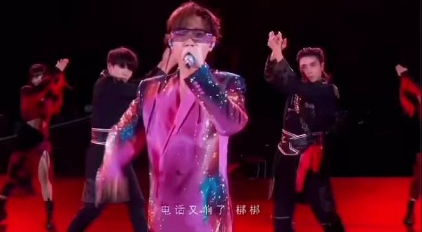 汪苏泷即兴造梗，魔性梆梆句式脱口而出