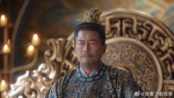 为解决欠银,嫡长主动用母家矿产,不料川主当场黑脸