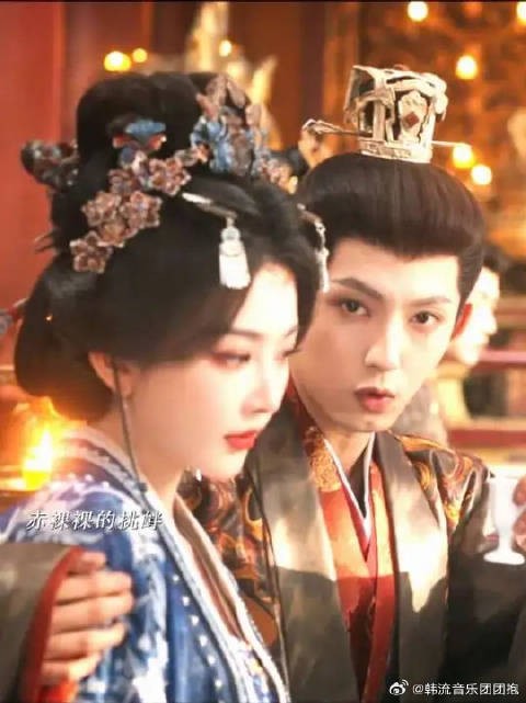 这一对也是震撼美味啊，恨海情天味拉满了