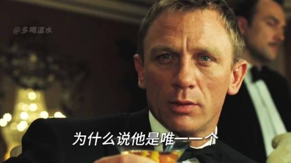猛喝水后扣吐，可行吗