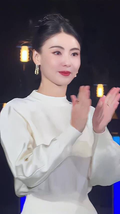 张柏芝46岁为三个儿子保持单身，不再考虑再婚