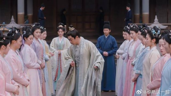 三少主妻子太多 回宫只能带四个，下秒场面太搞笑！