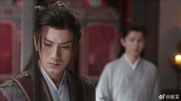 刚找到母痋解药 李莲花听到守卫声音：惨了不打也得打