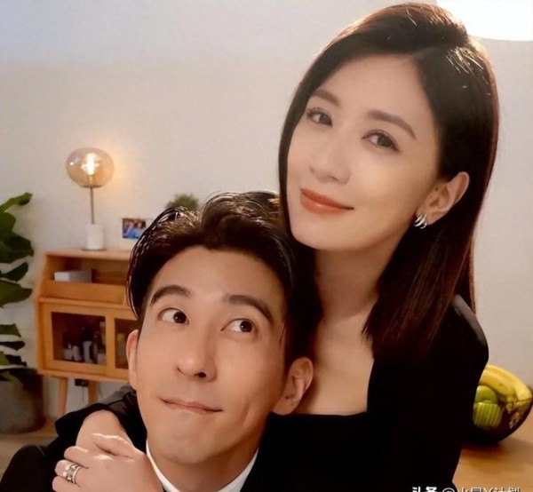 贾静雯老公的宠妻人设塌了!催52岁老婆生4胎逃兵役 如今认罪收场