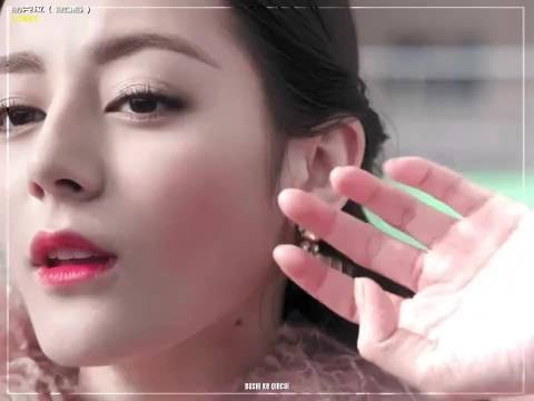 星爷也是颜控吧,他的电影女主好像都是女神级别的