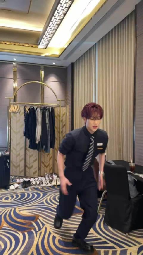 260729｜更新 KPOP界来了5个正太