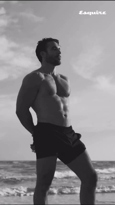 Miguel Ángel Silvestre 出镜阿玛尼香水新大片，行走的荷尔蒙，太帅了！