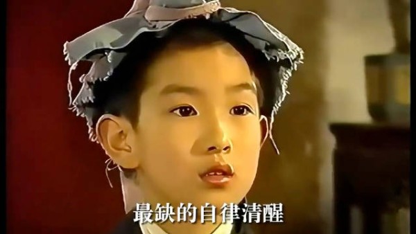 真正毁掉一个人的，从来不是贫穷，而是轻易享受的安逸！