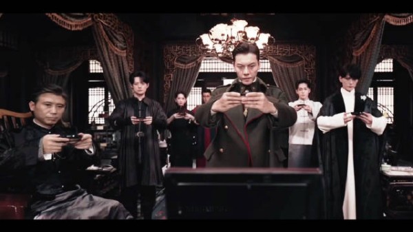 感受下九门全员恶人的压迫感…神级站位来的!九门同舟共济,缺一不可!