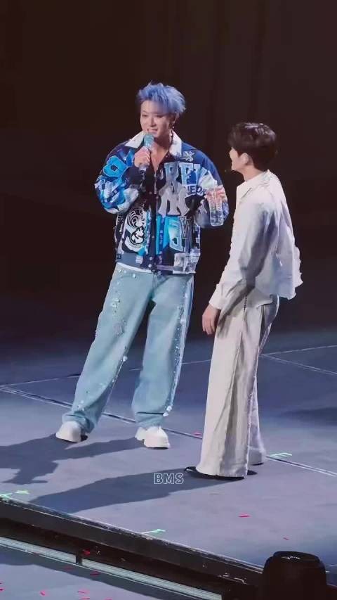 黄子韬对邵子恒放话,披哥不拿第一别见他